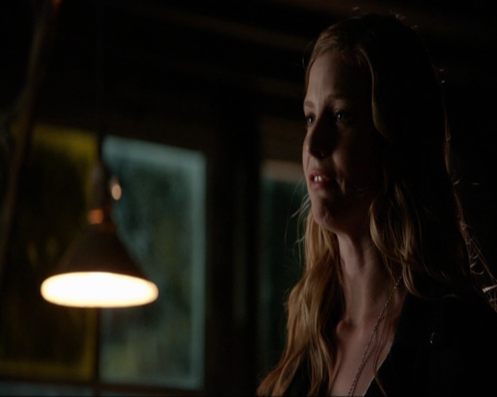 VampireDiariesWorld-dot-nl_7x08HoldMeThrillMeKissMeKillMe1162.jpg