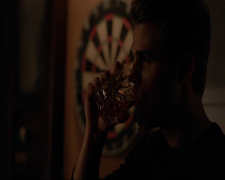 VampireDiariesWorld-dot-nl_7x08HoldMeThrillMeKissMeKillMe1174.jpg