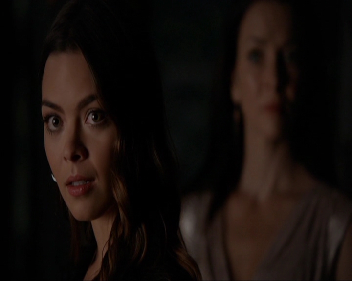 VampireDiariesWorld-dot-nl_7x08HoldMeThrillMeKissMeKillMe1286.jpg