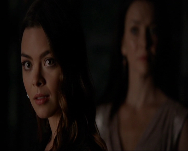 VampireDiariesWorld-dot-nl_7x08HoldMeThrillMeKissMeKillMe1287.jpg