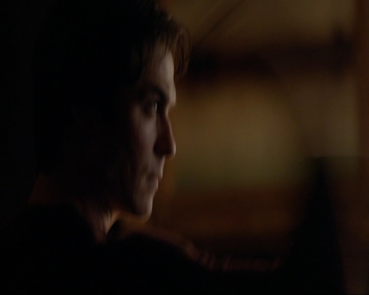 VampireDiariesWorld-dot-nl_7x08HoldMeThrillMeKissMeKillMe1303.jpg