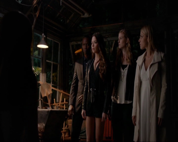 VampireDiariesWorld-dot-nl_7x08HoldMeThrillMeKissMeKillMe1309.jpg