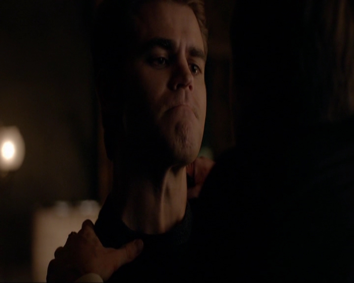 VampireDiariesWorld-dot-nl_7x08HoldMeThrillMeKissMeKillMe1338.jpg