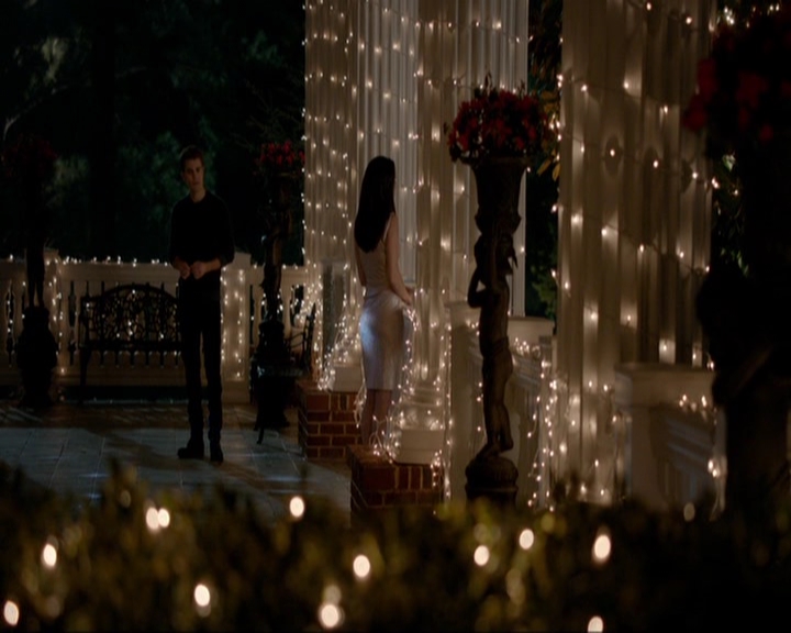 VampireDiariesWorld-dot-nl_7x08HoldMeThrillMeKissMeKillMe1368.jpg