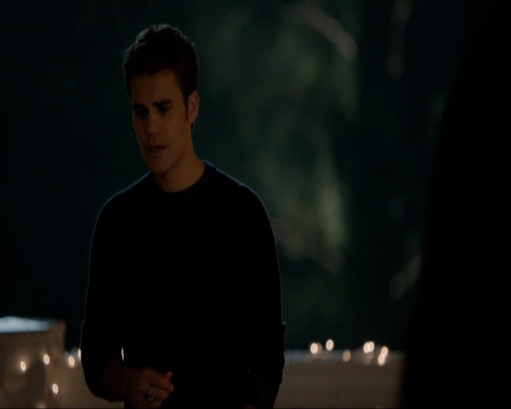 VampireDiariesWorld-dot-nl_7x08HoldMeThrillMeKissMeKillMe1370.jpg