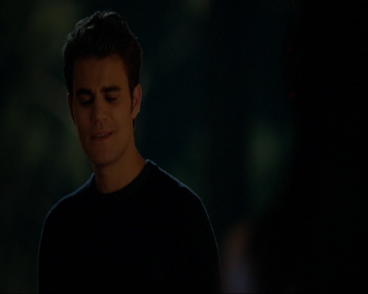 VampireDiariesWorld-dot-nl_7x08HoldMeThrillMeKissMeKillMe1375.jpg