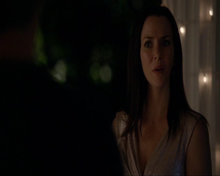 VampireDiariesWorld-dot-nl_7x08HoldMeThrillMeKissMeKillMe1382.jpg