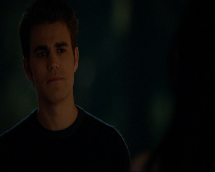 VampireDiariesWorld-dot-nl_7x08HoldMeThrillMeKissMeKillMe1386.jpg