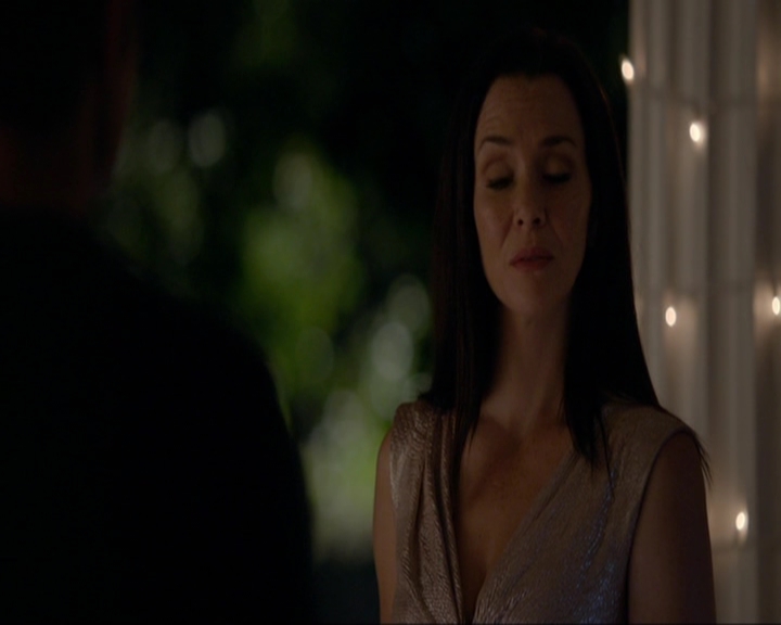 VampireDiariesWorld-dot-nl_7x08HoldMeThrillMeKissMeKillMe1391.jpg