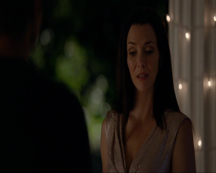 VampireDiariesWorld-dot-nl_7x08HoldMeThrillMeKissMeKillMe1392.jpg