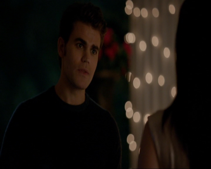 VampireDiariesWorld-dot-nl_7x08HoldMeThrillMeKissMeKillMe1398.jpg