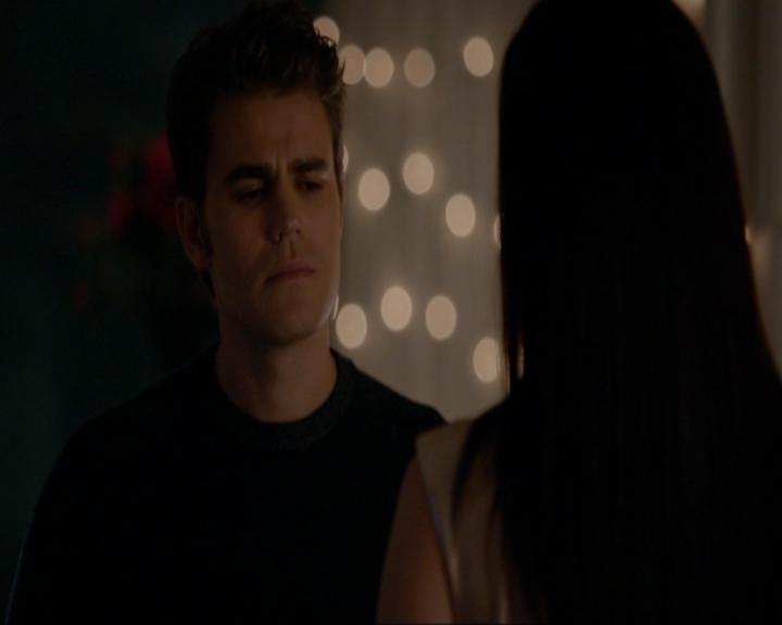 VampireDiariesWorld-dot-nl_7x08HoldMeThrillMeKissMeKillMe1420.jpg