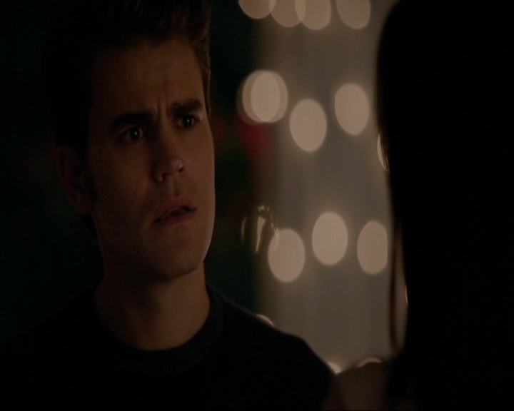 VampireDiariesWorld-dot-nl_7x08HoldMeThrillMeKissMeKillMe1429.jpg