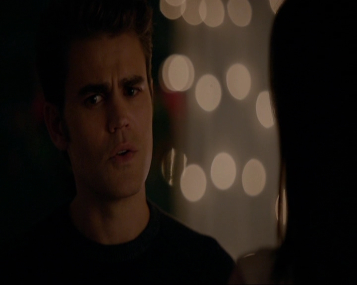 VampireDiariesWorld-dot-nl_7x08HoldMeThrillMeKissMeKillMe1430.jpg