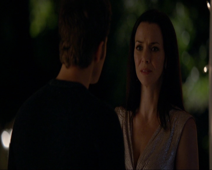 VampireDiariesWorld-dot-nl_7x08HoldMeThrillMeKissMeKillMe1436.jpg