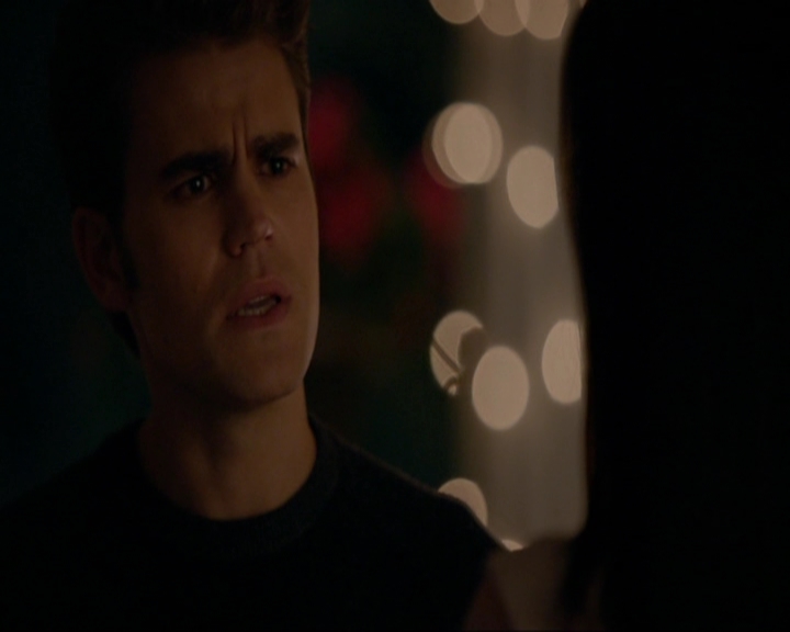 VampireDiariesWorld-dot-nl_7x08HoldMeThrillMeKissMeKillMe1439.jpg