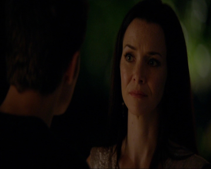 VampireDiariesWorld-dot-nl_7x08HoldMeThrillMeKissMeKillMe1440.jpg