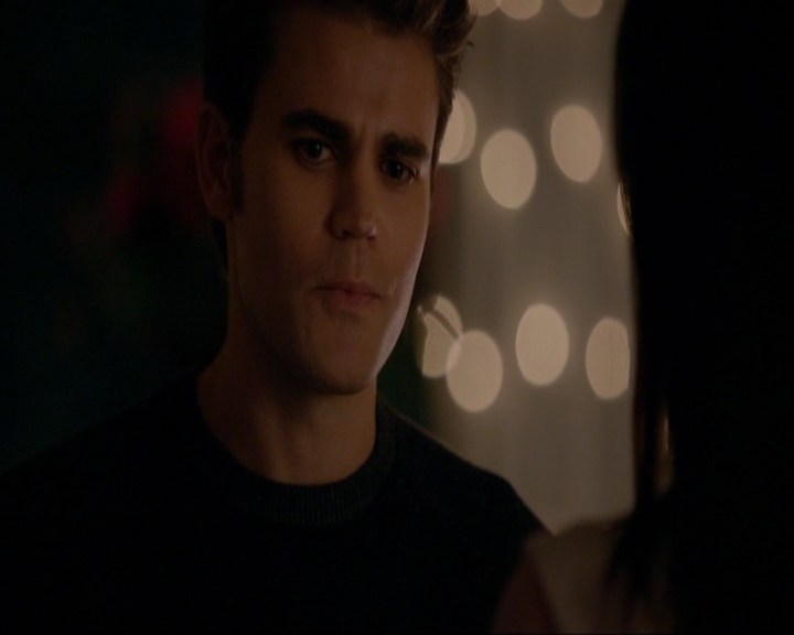 VampireDiariesWorld-dot-nl_7x08HoldMeThrillMeKissMeKillMe1447.jpg