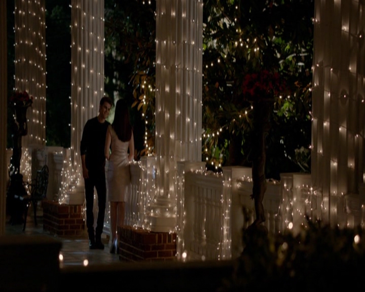 VampireDiariesWorld-dot-nl_7x08HoldMeThrillMeKissMeKillMe1454.jpg