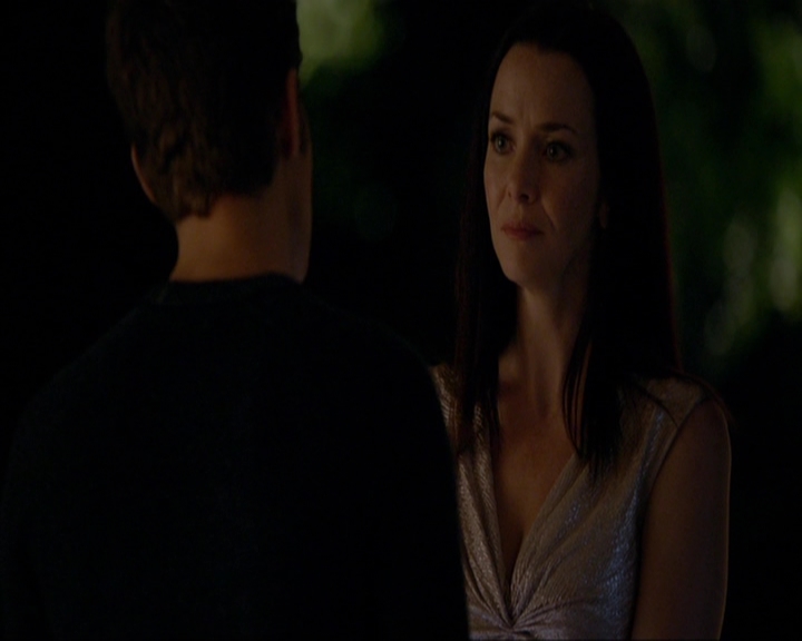 VampireDiariesWorld-dot-nl_7x08HoldMeThrillMeKissMeKillMe1458.jpg