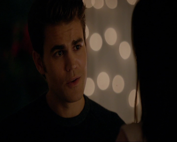 VampireDiariesWorld-dot-nl_7x08HoldMeThrillMeKissMeKillMe1462.jpg