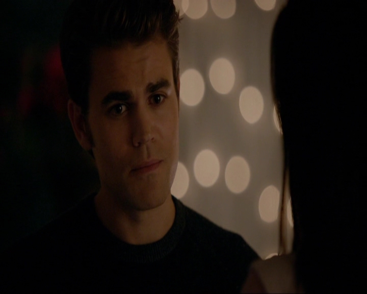 VampireDiariesWorld-dot-nl_7x08HoldMeThrillMeKissMeKillMe1463.jpg