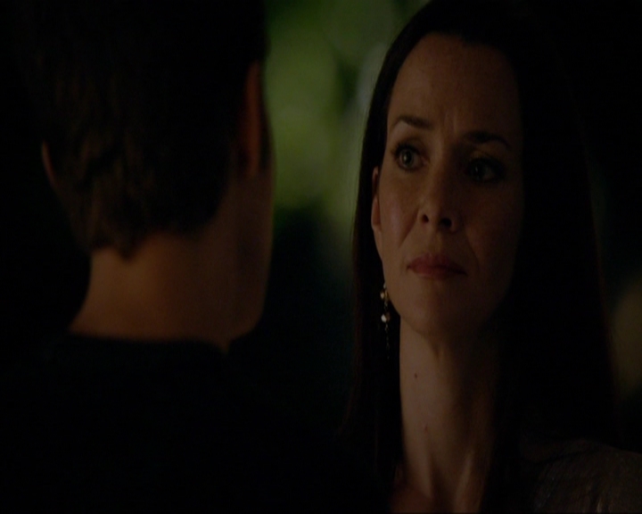 VampireDiariesWorld-dot-nl_7x08HoldMeThrillMeKissMeKillMe1465.jpg