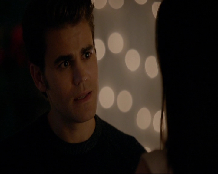 VampireDiariesWorld-dot-nl_7x08HoldMeThrillMeKissMeKillMe1469.jpg