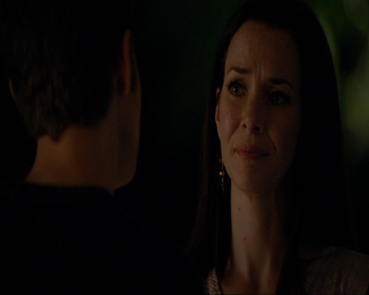 VampireDiariesWorld-dot-nl_7x08HoldMeThrillMeKissMeKillMe1475.jpg