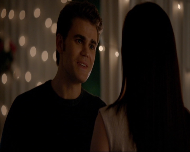 VampireDiariesWorld-dot-nl_7x08HoldMeThrillMeKissMeKillMe1487.jpg