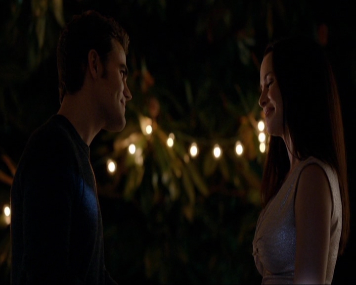 VampireDiariesWorld-dot-nl_7x08HoldMeThrillMeKissMeKillMe1490.jpg