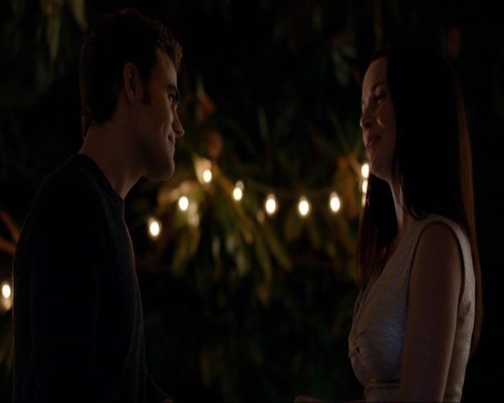 VampireDiariesWorld-dot-nl_7x08HoldMeThrillMeKissMeKillMe1491.jpg