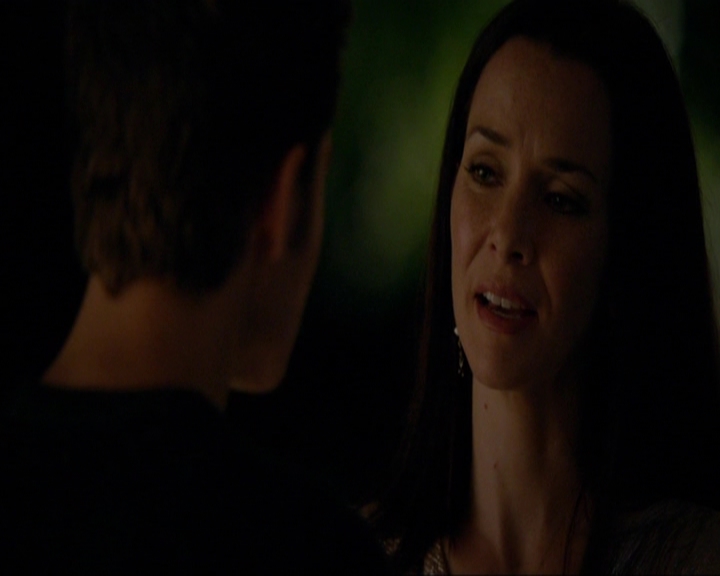 VampireDiariesWorld-dot-nl_7x08HoldMeThrillMeKissMeKillMe1495.jpg