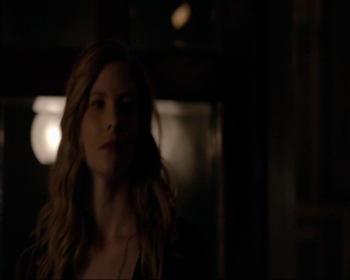 VampireDiariesWorld-dot-nl_7x08HoldMeThrillMeKissMeKillMe1523.jpg