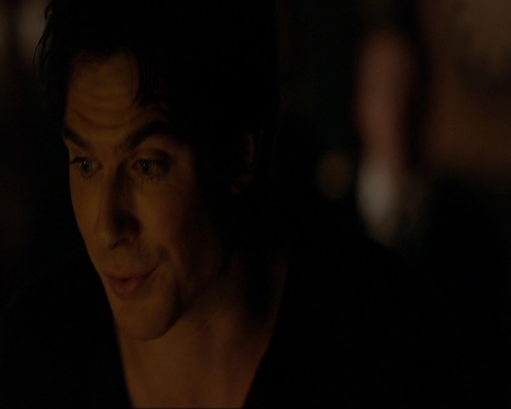 VampireDiariesWorld-dot-nl_7x08HoldMeThrillMeKissMeKillMe1550.jpg