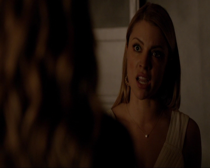 VampireDiariesWorld-dot-nl_7x08HoldMeThrillMeKissMeKillMe1563.jpg