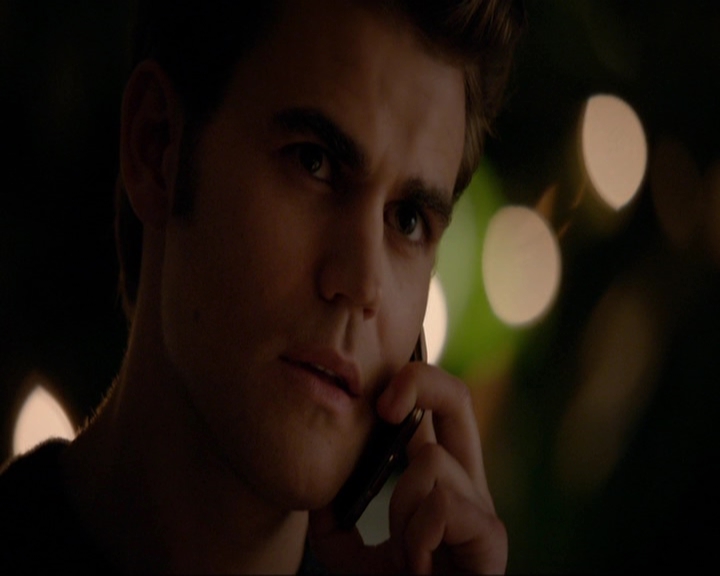 VampireDiariesWorld-dot-nl_7x08HoldMeThrillMeKissMeKillMe1602.jpg