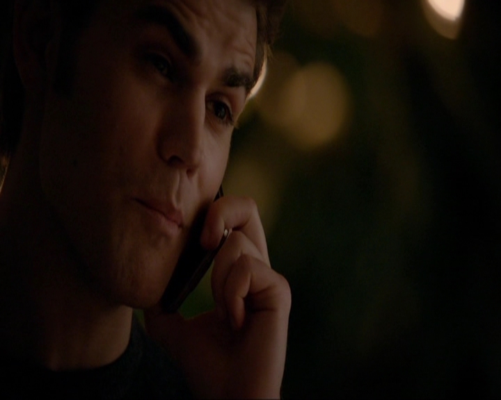 VampireDiariesWorld-dot-nl_7x08HoldMeThrillMeKissMeKillMe1606.jpg