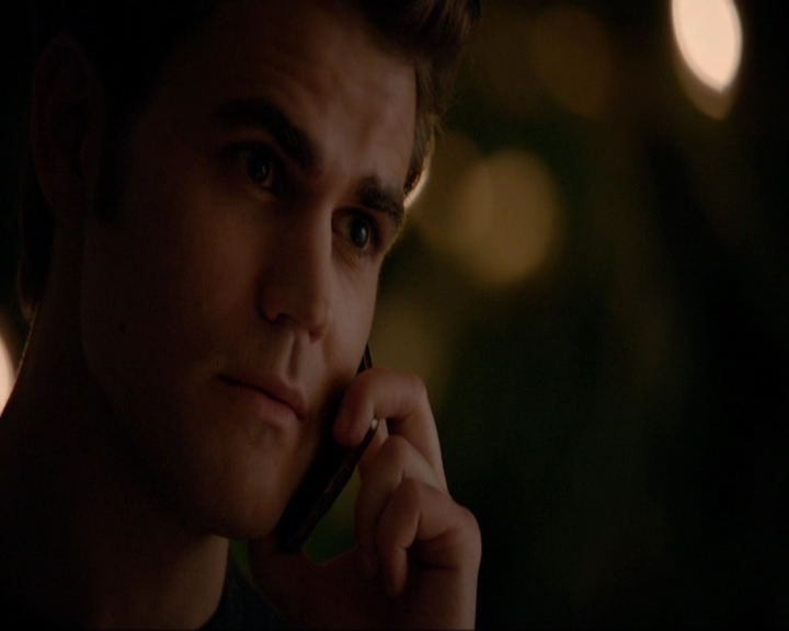 VampireDiariesWorld-dot-nl_7x08HoldMeThrillMeKissMeKillMe1610.jpg