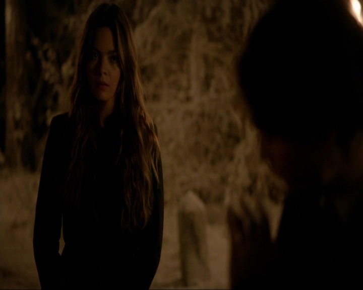 VampireDiariesWorld-dot-nl_7x09ColdAsIs0220.jpg