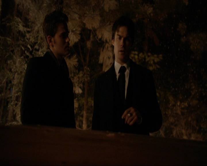 VampireDiariesWorld-dot-nl_7x09ColdAsIs0239.jpg