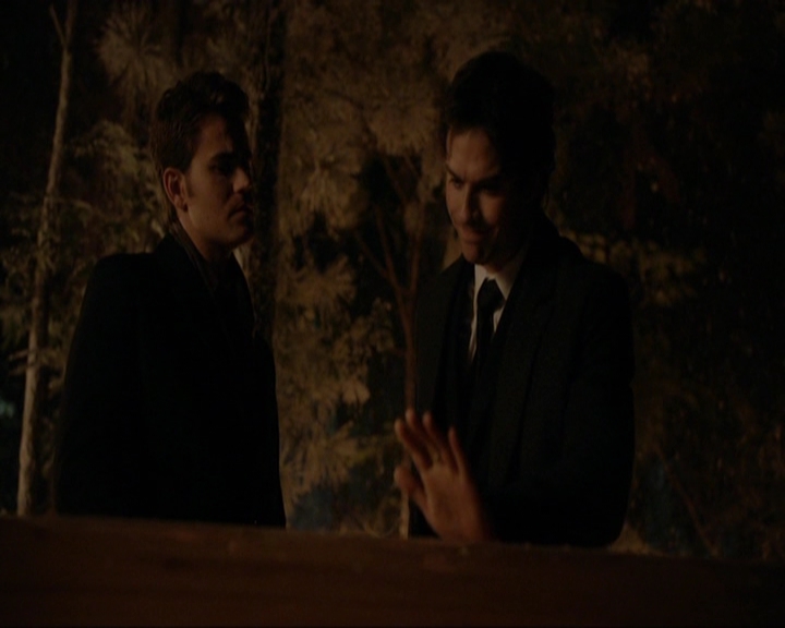 VampireDiariesWorld-dot-nl_7x09ColdAsIs0249.jpg