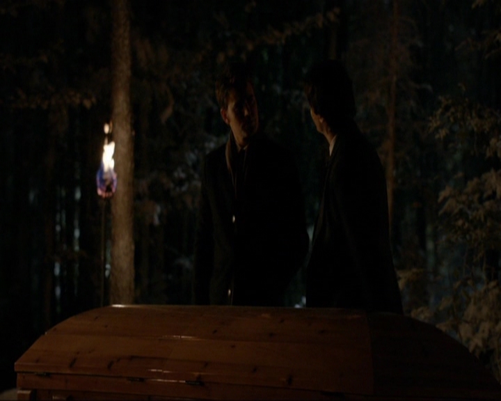 VampireDiariesWorld-dot-nl_7x09ColdAsIs0251.jpg