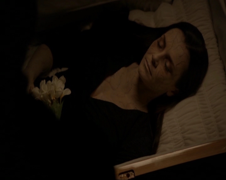 VampireDiariesWorld-dot-nl_7x09ColdAsIs0268.jpg