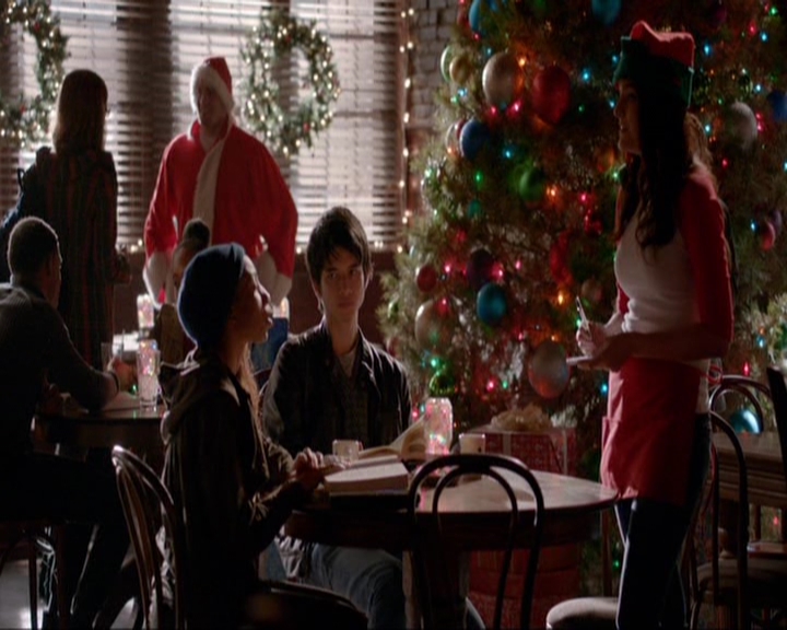 VampireDiariesWorld-dot-nl_7x09ColdAsIs0289.jpg