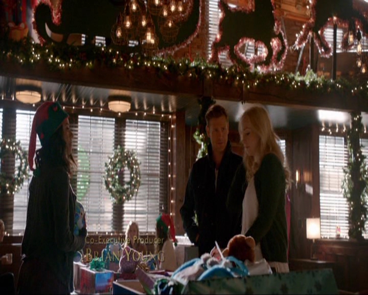 VampireDiariesWorld-dot-nl_7x09ColdAsIs0364.jpg