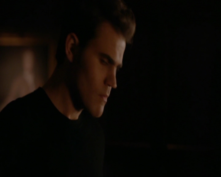 VampireDiariesWorld-dot-nl_7x09ColdAsIs1832.jpg