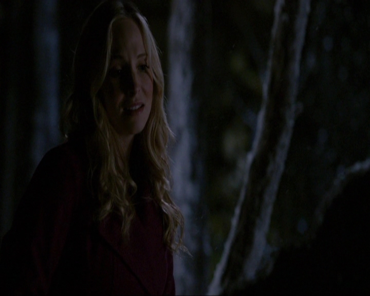 VampireDiariesWorld-dot-nl_7x09ColdAsIs1883.jpg