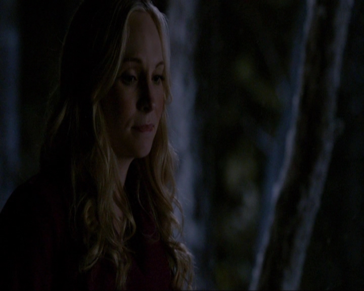 VampireDiariesWorld-dot-nl_7x09ColdAsIs1943.jpg