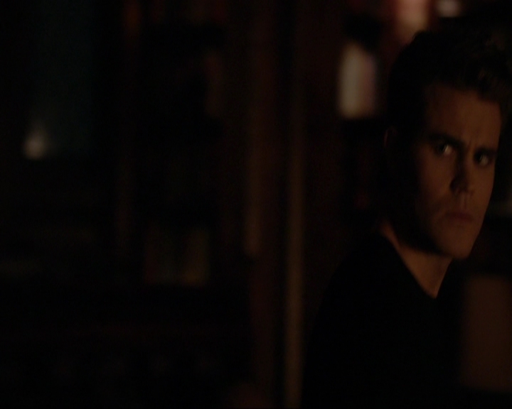 VampireDiariesWorld-dot-nl_7x09ColdAsIs1955.jpg